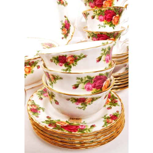 8 - Royal Albert - Old Country Roses - A 20th century Royal Albert Old Country Roses bone china tea serv... 