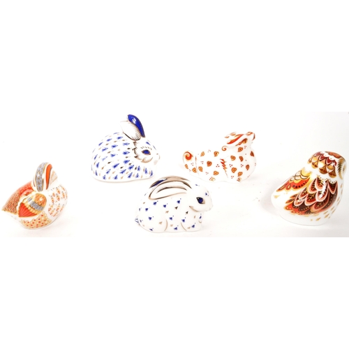 80 - Royal Crown Derby - A collection of five small porcelain china Royal Crown Derby paperweight animal ... 