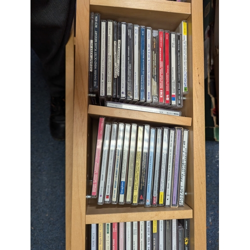 454 - Classical & Opera Interest - A large collection of Classical and opera related CD's to include; Nata... 