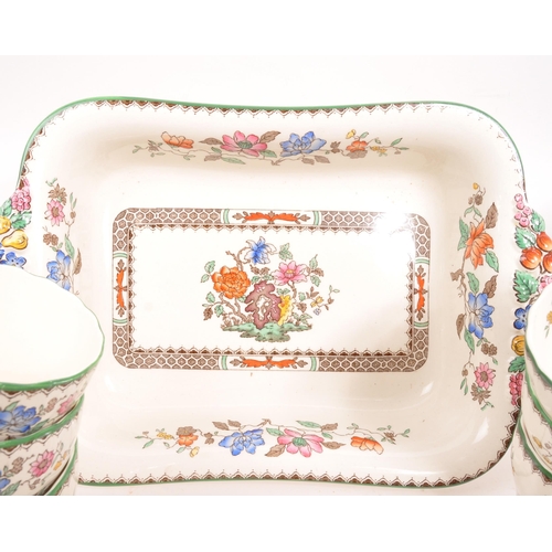 127 - Copeland Spode - A 20th Century circa 1930s / 40s ceramic Copeland Spode tea service in the Chinese ... 