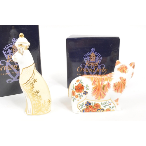 15 - Royal Crown Derby - Two porcelain china Royal Crown Derby cat paperweights figurines. To include lim... 