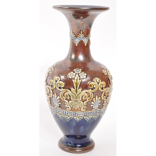 178 - Royal Doulton - Lambeth - Early 20th century pottery vase. With impressed marks to underside in blue... 