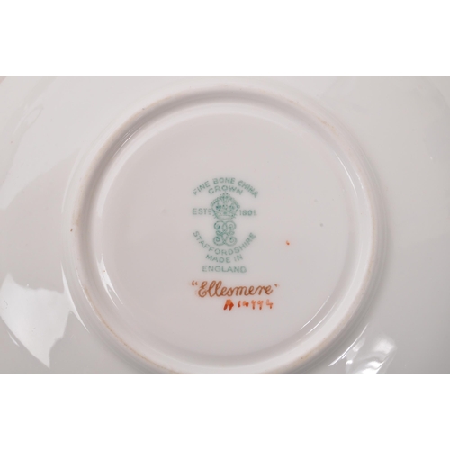 180 - Wedgwood - Florentine - An early 20th century Wedgwood porcelain china part tea service. Including m... 