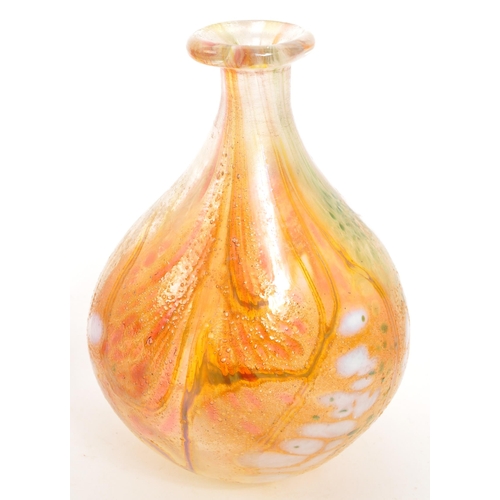 182 - A collection of early to late 20th century Nailsea type jug / pink scale bud vase. Together with an ... 