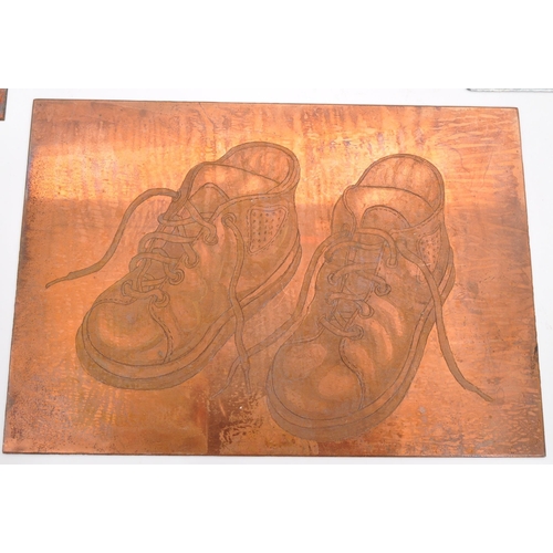 208 - A collection of pictorial printing plates in copper for various scenes. Copper metal construction, s... 