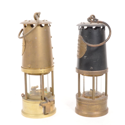 240 - Eccles - Two brass metal vintage 20th century safety miner's lamps. The protector lamp and lighting,... 