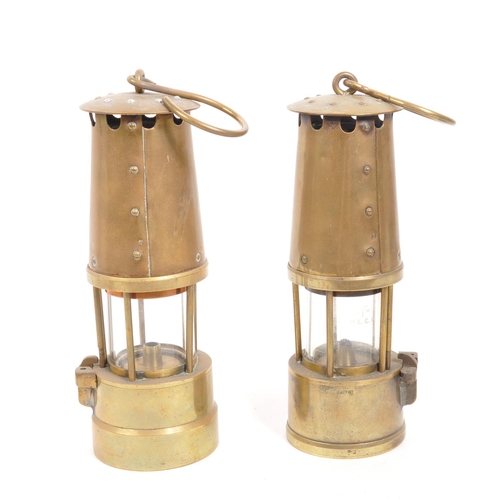 247 - Eccles - Two brass metal vintage 20th century safety miner's lamps. The protector lamp and lighting,... 