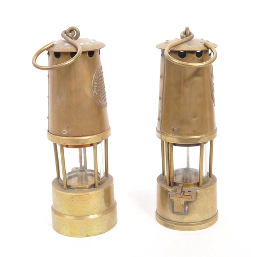 247 - Eccles - Two brass metal vintage 20th century safety miner's lamps. The protector lamp and lighting,... 