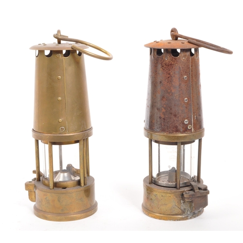 249 - Eccles - Two brass metal vintage 20th century safety miner's lamps. The protector lamp and lighting,... 