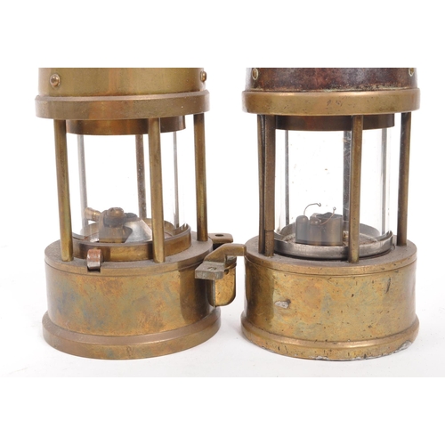 249 - Eccles - Two brass metal vintage 20th century safety miner's lamps. The protector lamp and lighting,... 