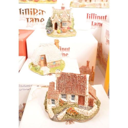 252 - Lilliput Lane - A collection of 20th Century Lilliput Lane cottage model figures all in original box... 