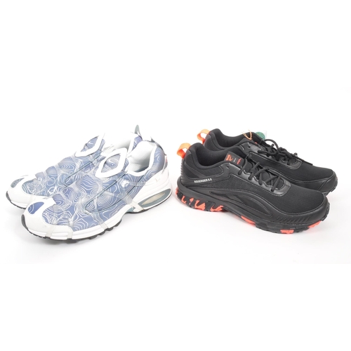 270 - Nike / Reebok - Two pair of contemporary trainers / active wear shoes. To include a pair of Reebok R... 