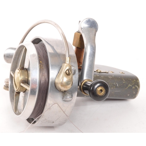 363 - A vintage Hardy Brothers ' Altex No. 2 Mark 5 ' fishing spool / reel with spares, small tools and co... 