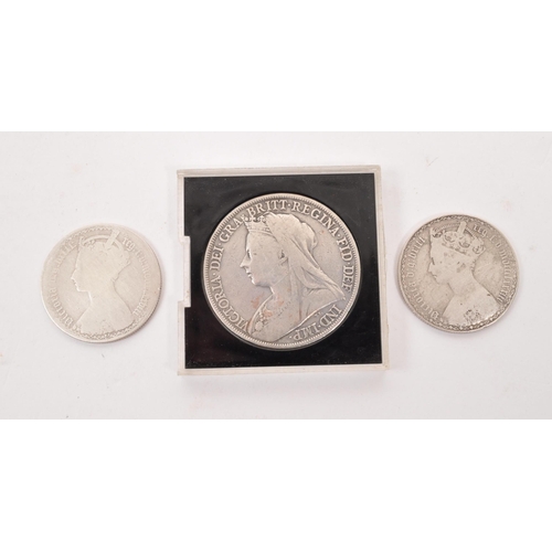 467 - United Kingdom - A collection of three Victorian 19th-century silver coins. To include two silver fl... 