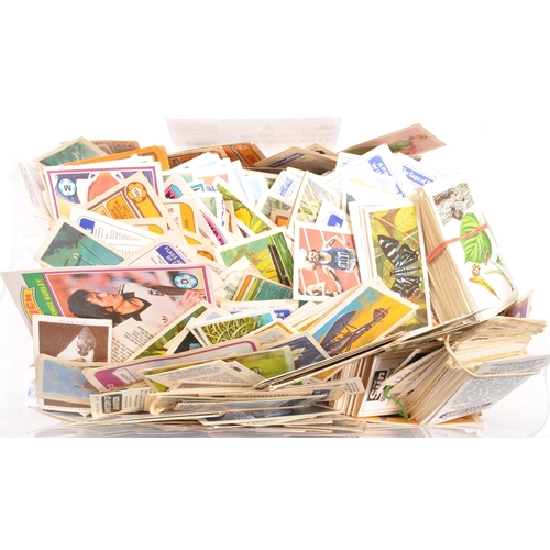 485 - A large collection of 20th century loose cigarette and collectable cards. The collection include exa... 