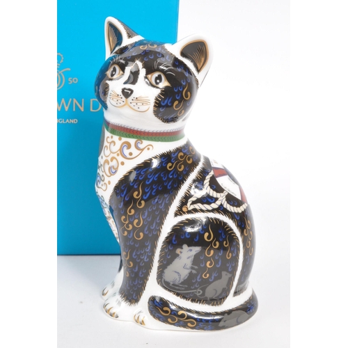 50 - Royal Crown Derby - A porcelain china limited edition Royal Crown Derby ' Wartime Cat ' paperweight ... 