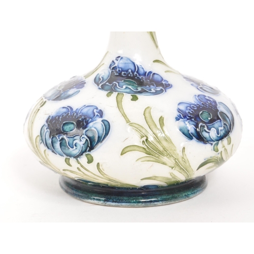 67 - MacIntyre - Florian Ware - W. Moorcroft - An early 20th century circa 1903/04 W. Moorcroft signed Ja... 