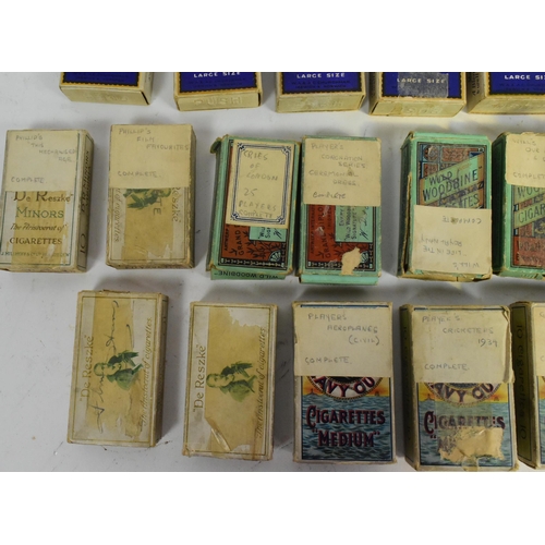 457 - Early 20th century collection of cigarette cards.
BDV Cigarettes Famous Artists Silk 1930sBDV Cigare... 