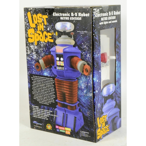 417 - Lost in Space - a vintage Diamond Select Toys Electronic B-9 Robot, retro edition, with lights and s... 