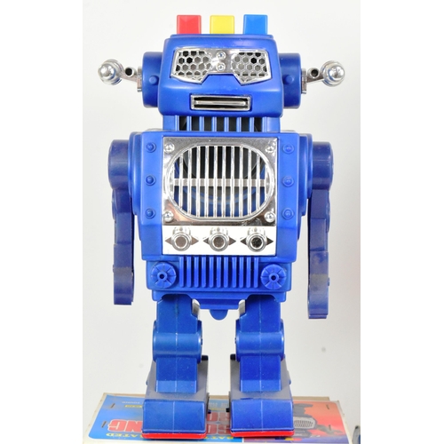 452 - Retro Toys - x3 Japanese SH Horikawa Robots, comprising of; Ranger Robot, Sounding Robot and Silver ... 