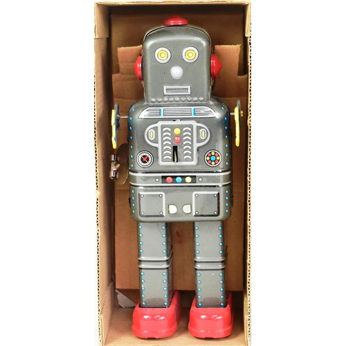 468 - Tinplate Toys - x4 wind up Chinese Space robots, comprising of: x2 Space Robot by Ha Ha Toys, Moon E... 