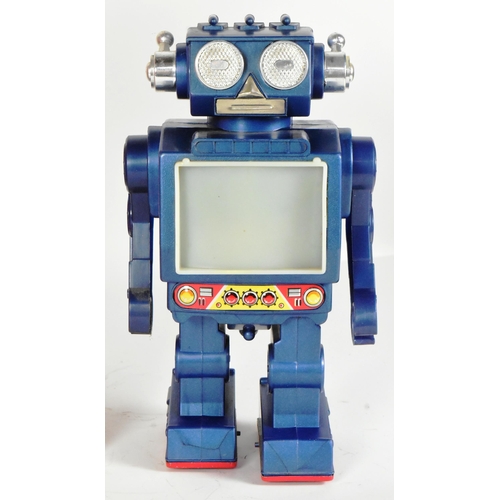 509 - Retro Toys - a Japanese SH Horikawa Super Space Commander robot, featuring walking action and a rota... 