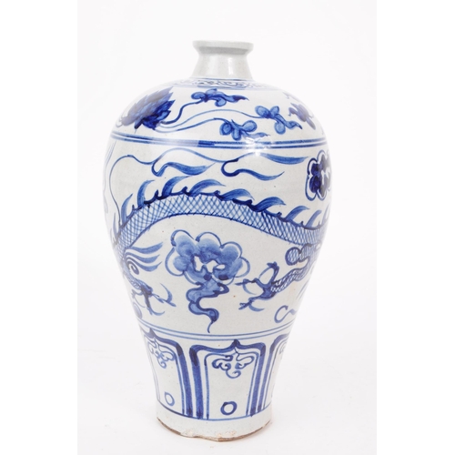 73 - 19th century Meiping blue and white dragon stem / bud vase. Narrow base into a bulbous top with narr... 