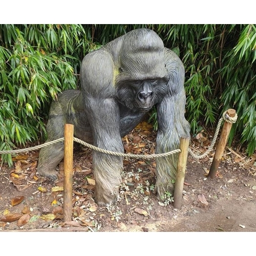 20 - Former Bristol Zoo Gardens - a 1/1 scale custom-made life-size fibreglass statue of a Gorilla. Model... 