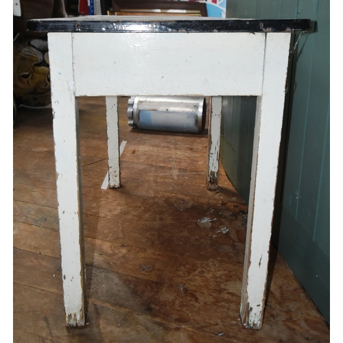 244 - Former Bristol Zoo Gardens - an original c1930s / 1940s enamel topped veterinarian / vet table from ... 