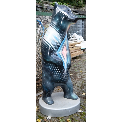 290 - Bristol Zoo Project - The Big Bear Sculpture Trail (2019)  - one of the original twenty Bristol Big ... 