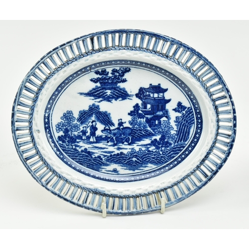 143 - Caughley - a pair of late 18th century Regency blue and white Chinoiserie dishes with lattice work d... 