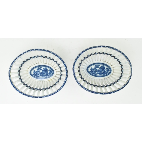 143 - Caughley - a pair of late 18th century Regency blue and white Chinoiserie dishes with lattice work d... 