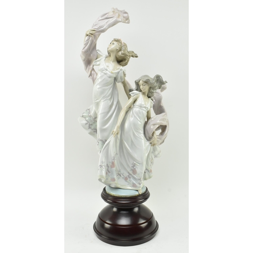 33 - Lladro, Spain - Allegory of Liberty - A late 20th century circa 1991 hand painted fine bone china de... 