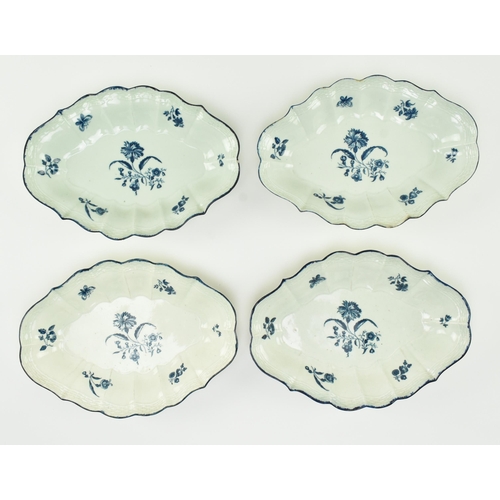 49 - A collection of five early Worcester 18th century blue & white porcelain serving dishes / plates... 