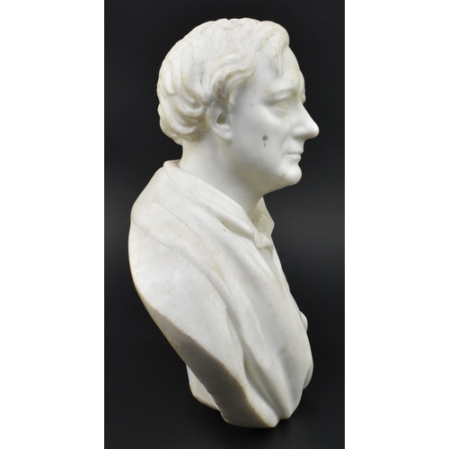 160 - A 19th century hand carved white marble bust of Lord Byron. The bust depicted frontal with cloak. Un... 