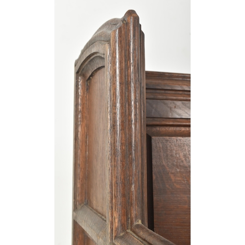 367 - A 19th century Victorian ecclesiastical carved oak church pew / hall settle bench. The pew of typica... 