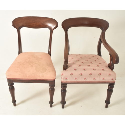 533 - A harlequin set of ten William IV mahogany bar back dining chairs. The long run of chairs being rais... 