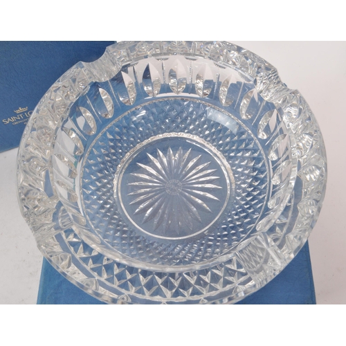 119 - Saint Louis - A vintage 20th century Saint Louis Large Tommy cut crystal glass ashtray. The ashtray ... 