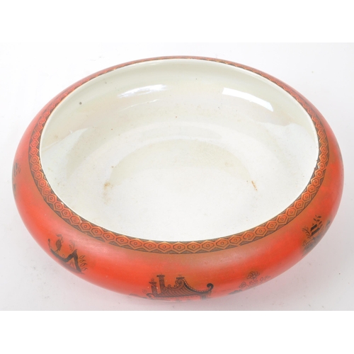 163 - Pountney & Co. - Bristol - An early 20th century Pountney & Co. Bristol ceramic centerpiece ... 