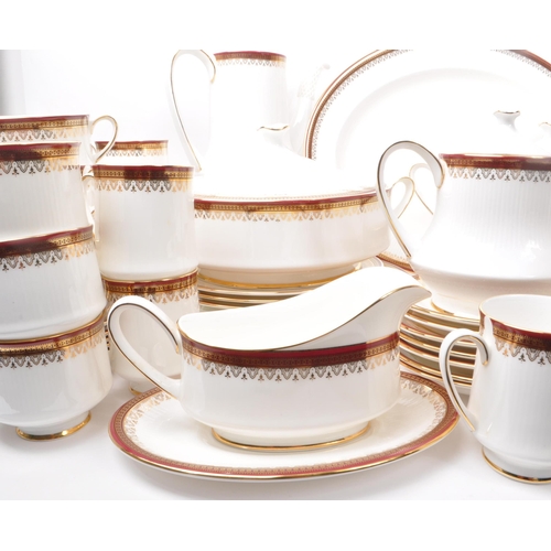 164 - Royal Albert - Holyrood - Paragon- A large collection of 1983 bone china tea and dinner services. To... 