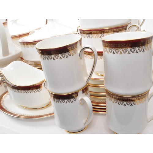 164 - Royal Albert - Holyrood - Paragon- A large collection of 1983 bone china tea and dinner services. To... 