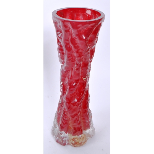 178 - A vintage 20th-century Whitefriars style red / maroon vase. It features a concave shape and bark eff... 