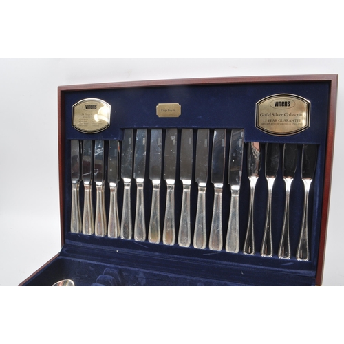 246 - Viners - A collection of late 20th century silver plated 58 piece Tudor Canteen, comprising of: 8 ta... 