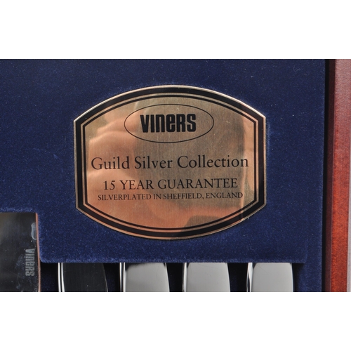 246 - Viners - A collection of late 20th century silver plated 58 piece Tudor Canteen, comprising of: 8 ta... 