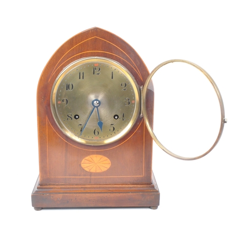 247 - New Haven - A vintage Edwardian British inlaid mahogany mantel clock, featuring a brass clock face w... 