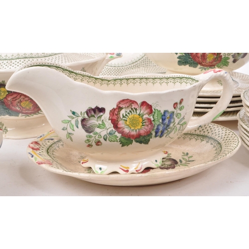 40 - Mason's - Patent Ironstone China - A collection of English 19th century dinner service pieces, in Pa... 