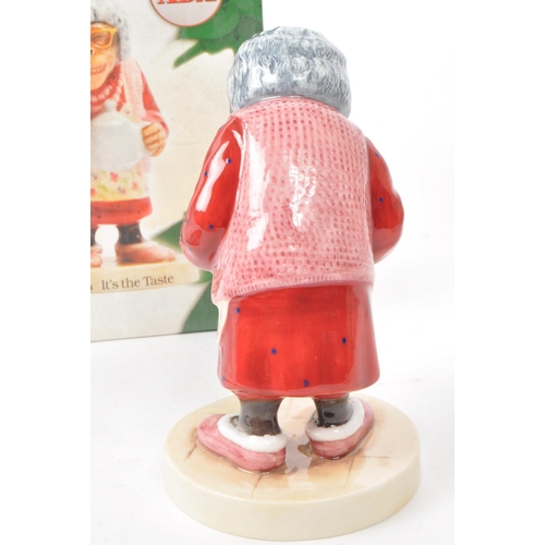 405 - Royal Doulton - PG Tips - A vintage Royal Doulton for PG Tips ceramic chimp figure. The figure being... 