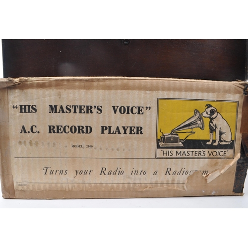 433 - Columbia - HMV - An early 20th-century A.C. record player, model 2100. With a wooden case and bakeli... 