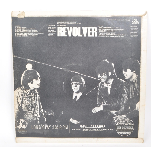 444 - The Beatles - Revolver - A 1966 PMC 7009 mono vinyl record album, with XEX 606 matrix number on side... 