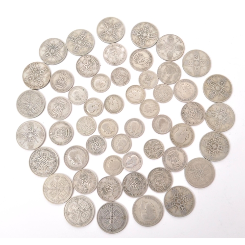 499 - A collection of early 20th century British .500 silver circulated currency coins. The collection to ... 